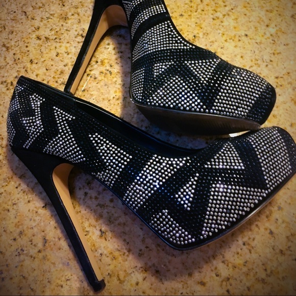 Fancy Aldo Dress Shoe Size 8.5 - Picture 1 of 4